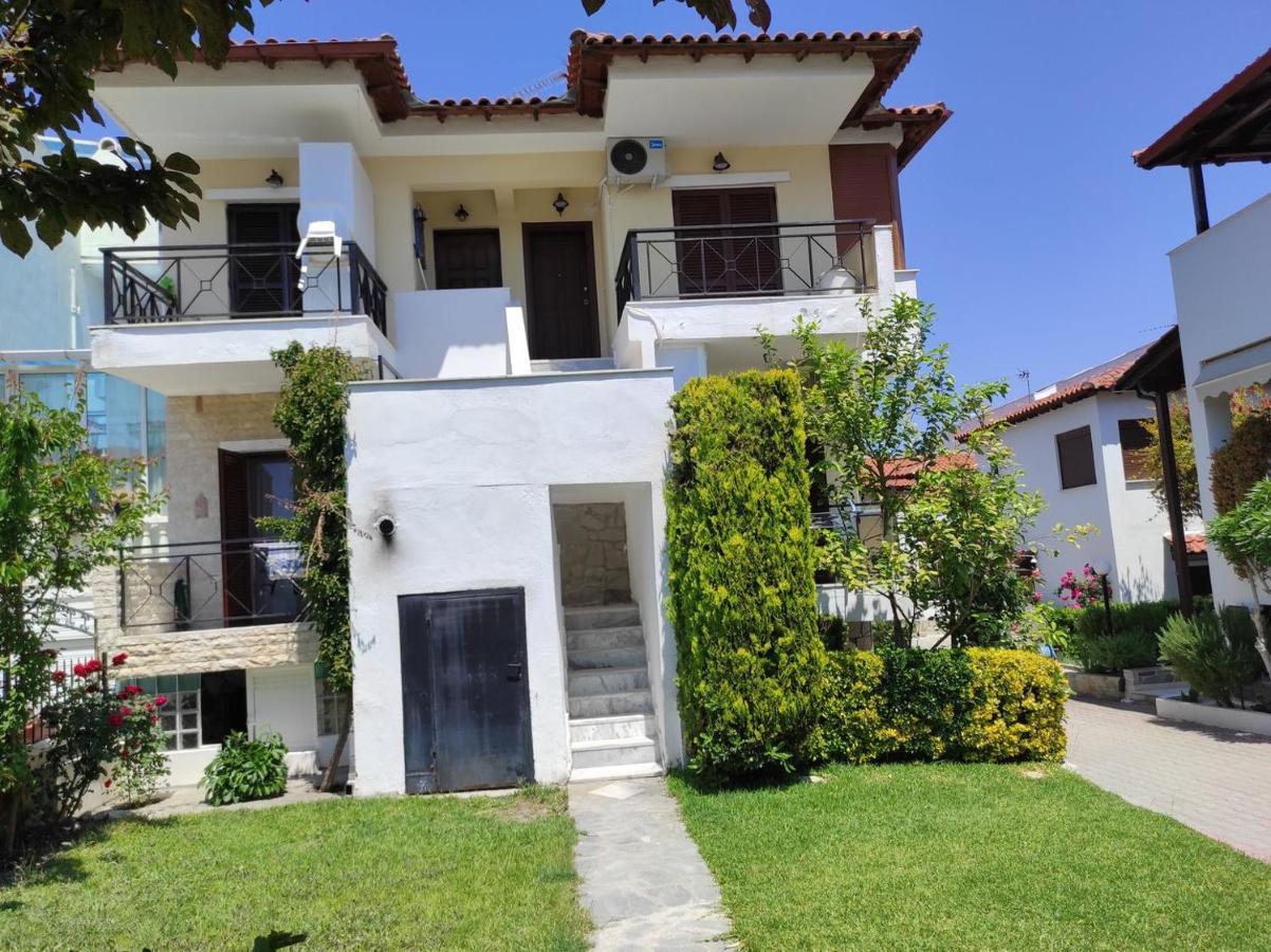 Beach Front Apartment In Pefkochori Exterior foto